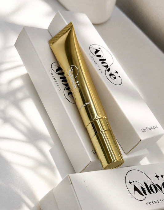 Glossy lip plumper 🌶️💋✨
