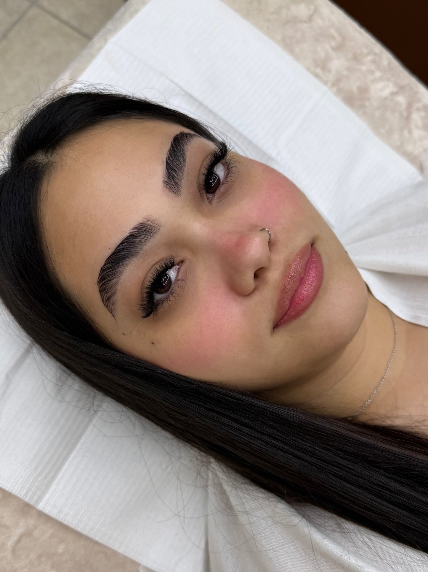 YY Lashes | Full set