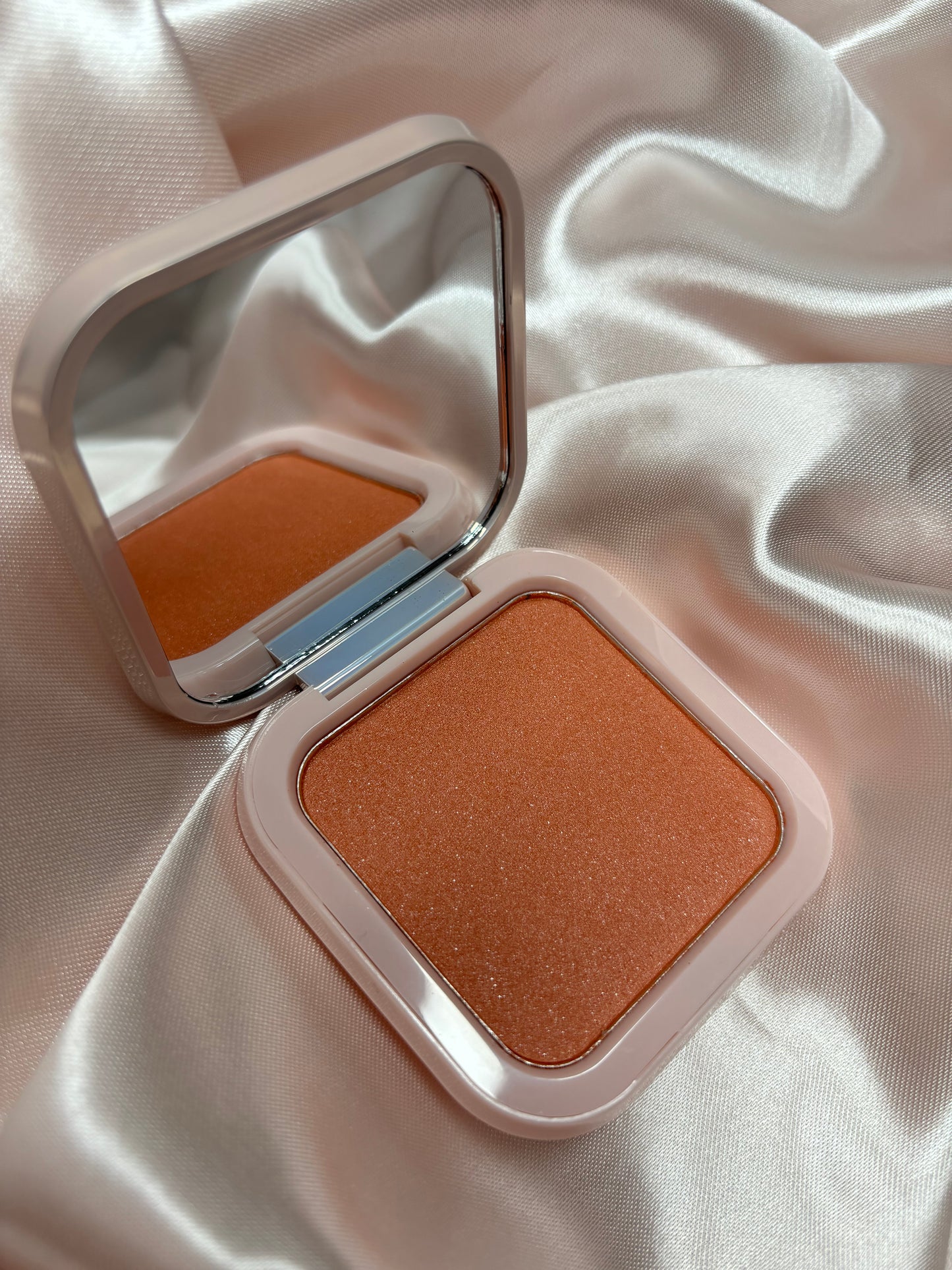 Tan Blush con brillo